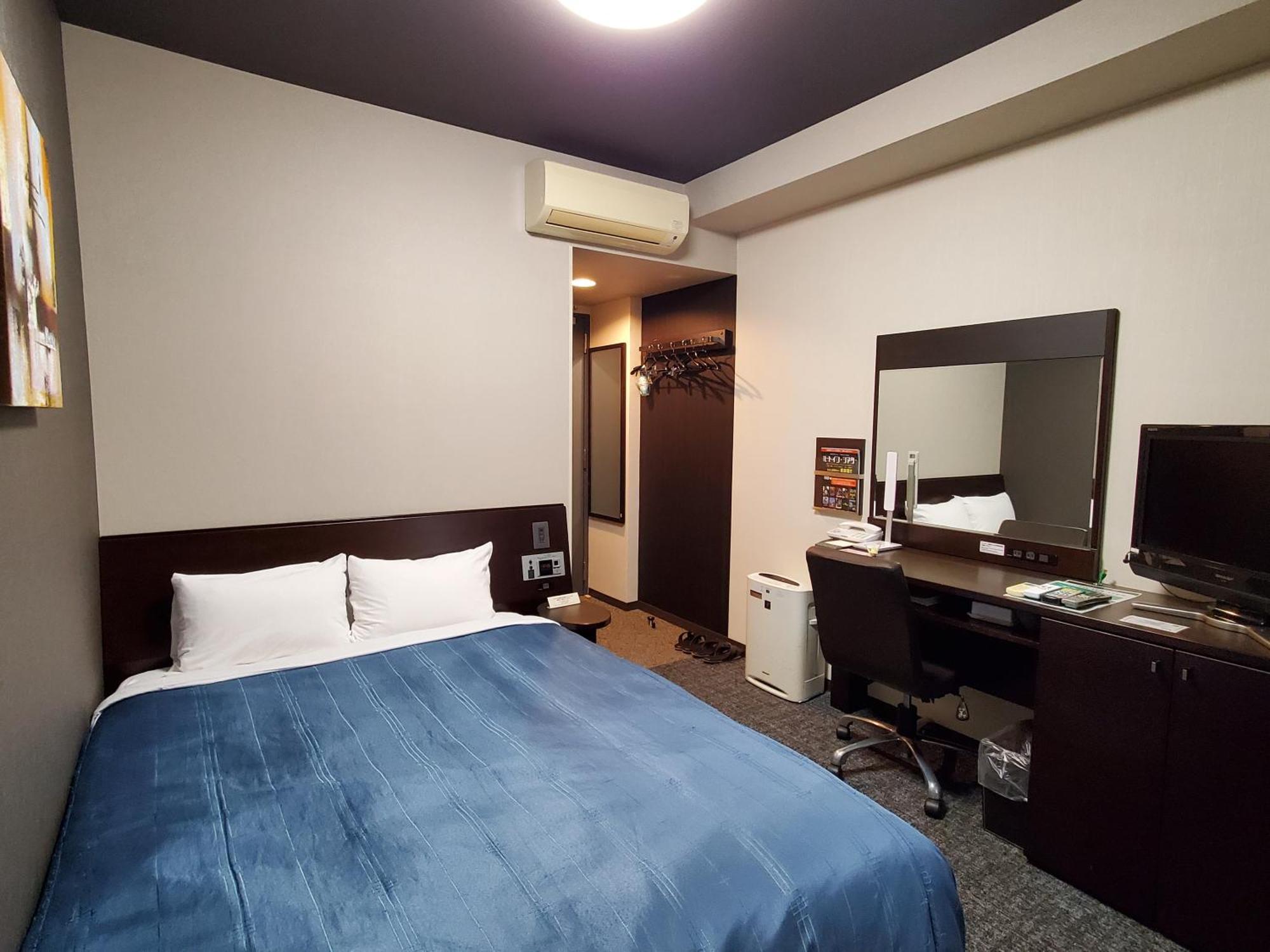 Hotel Route-Inn Dai-Ni Kameyama Inter Exteriör bild
